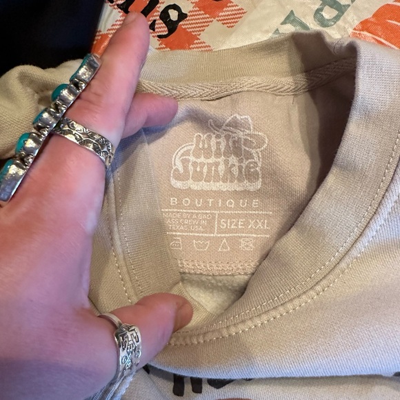 The hell I won’t sweatshirt - Picture 3 of 3